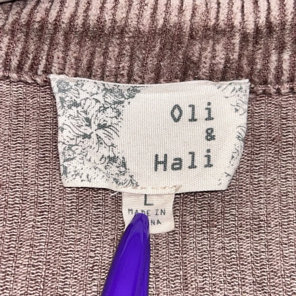 Oli & Hali Corduroy Plaid Shacket - Picture 5 of 6